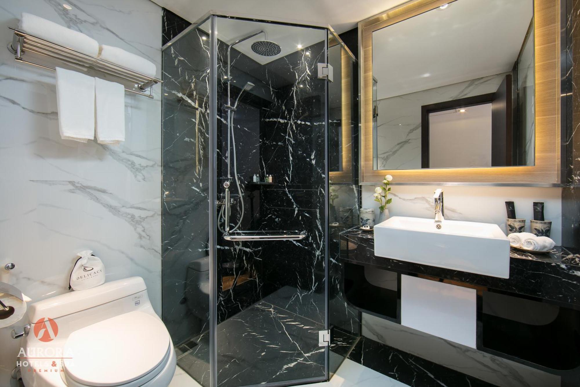 Aurora Premium - A Lifestyle Hotel Hanoi Luaran gambar