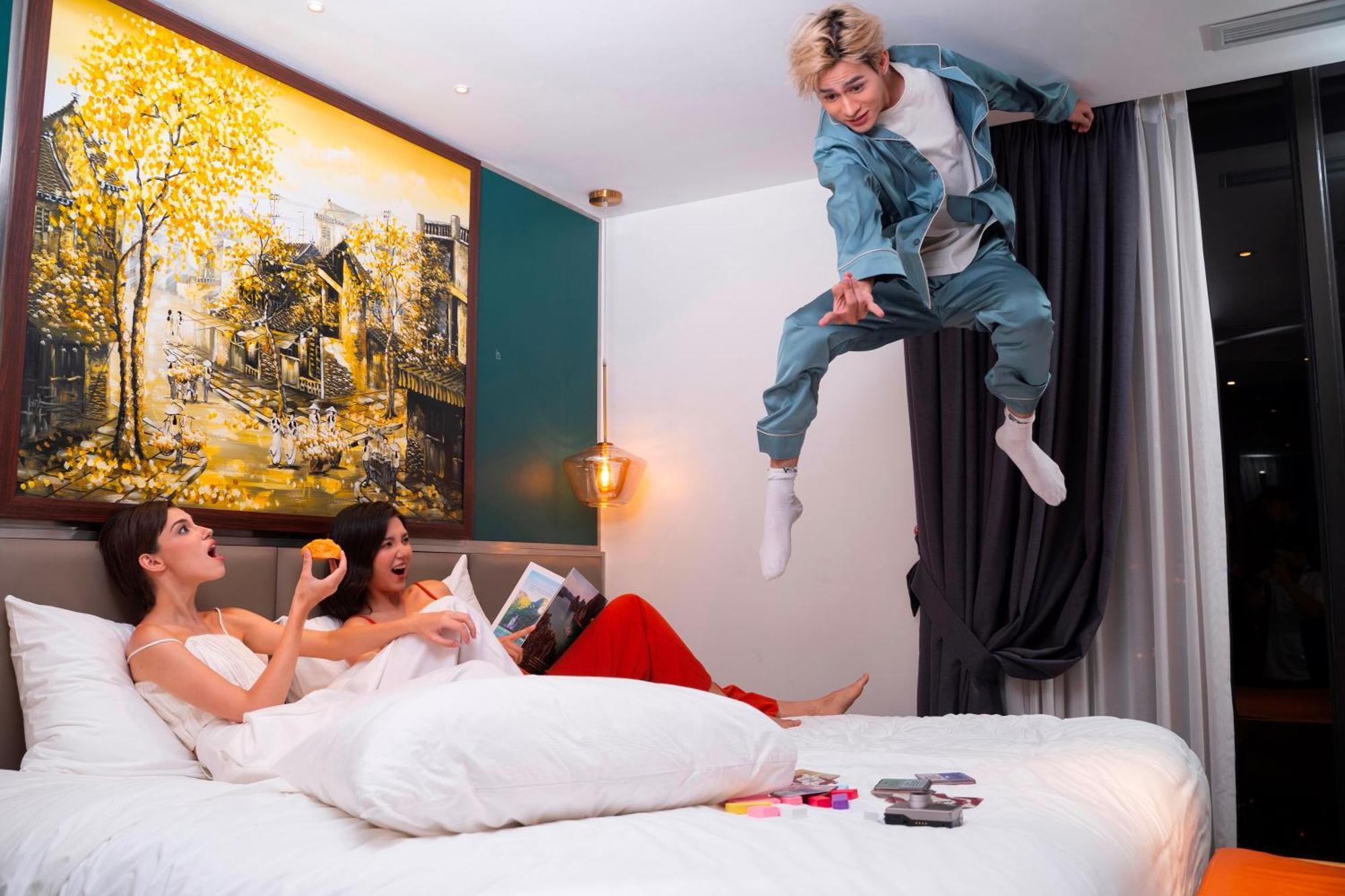 Aurora Premium - A Lifestyle Hotel Hanoi Luaran gambar