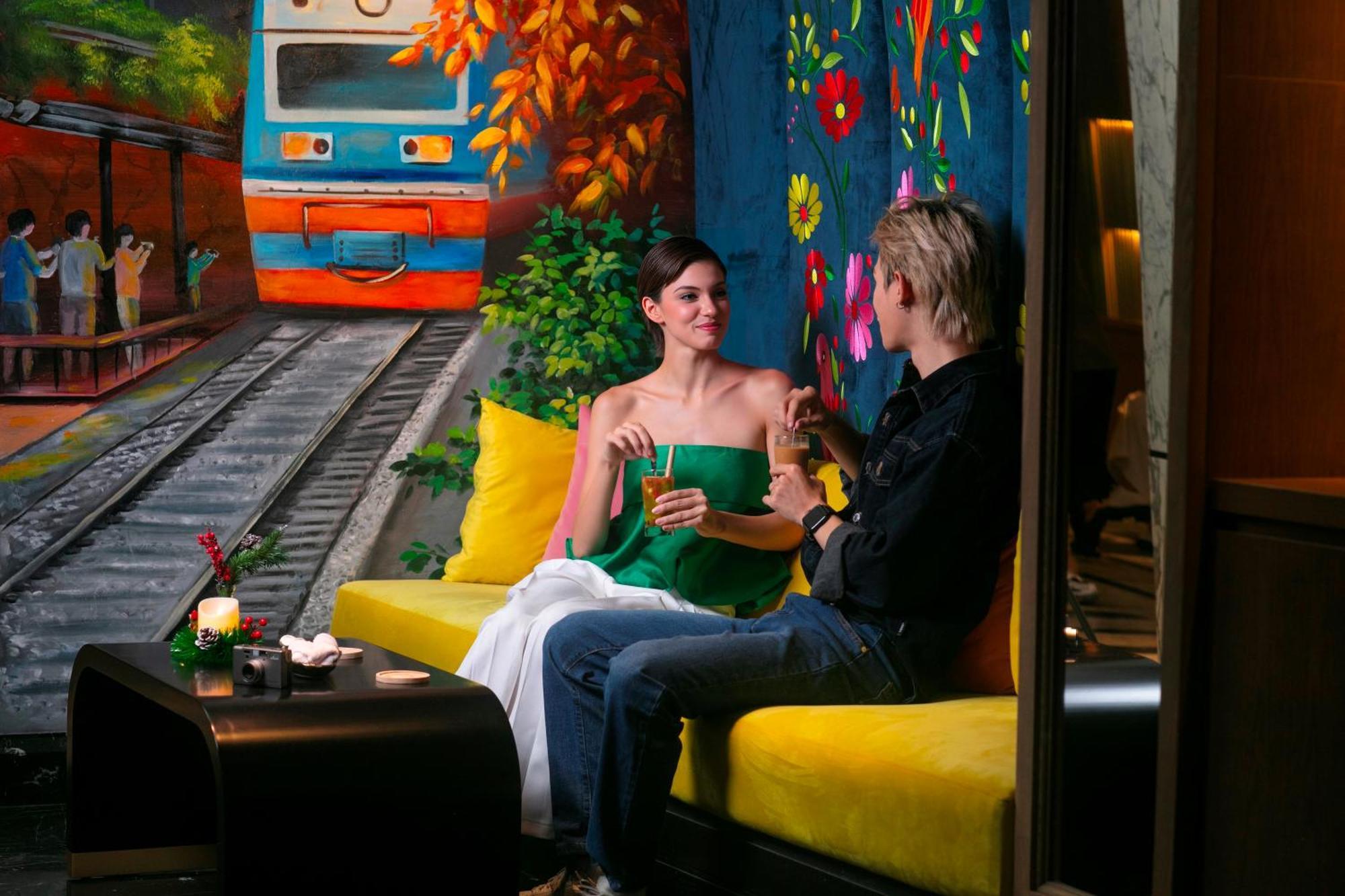 Aurora Premium - A Lifestyle Hotel Hanoi Luaran gambar