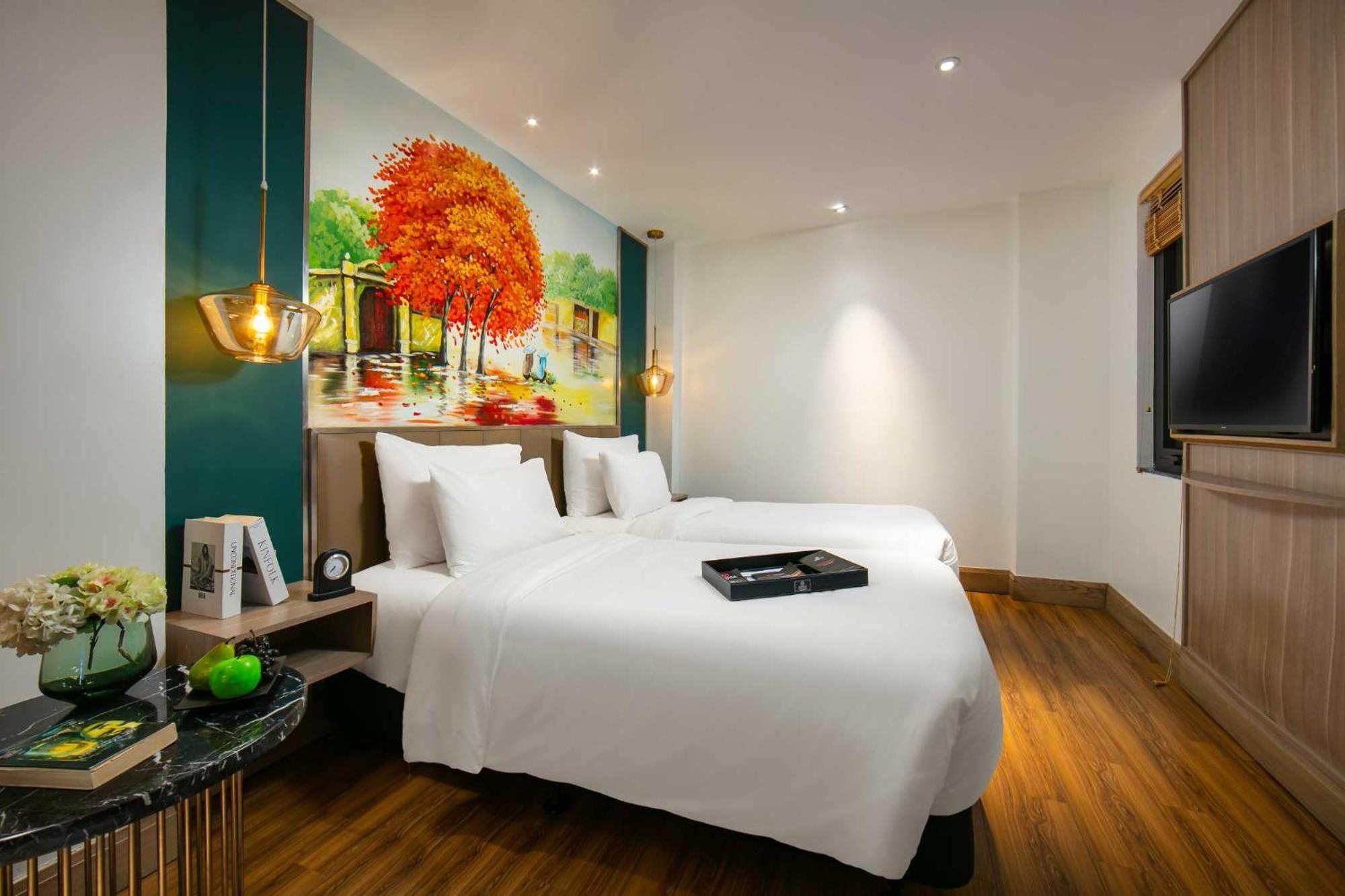 Aurora Premium - A Lifestyle Hotel Hanoi Luaran gambar